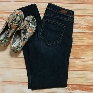 Paige skinny jeans. Size 27